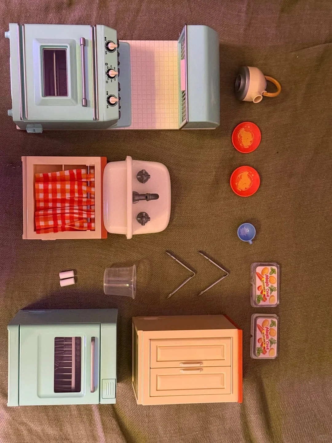 Игровой набор Zuru Mini Brands – обзор и цена Kitchen Appliances Set